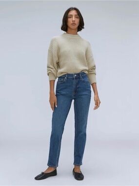 Everlane 90s cheeky Jean